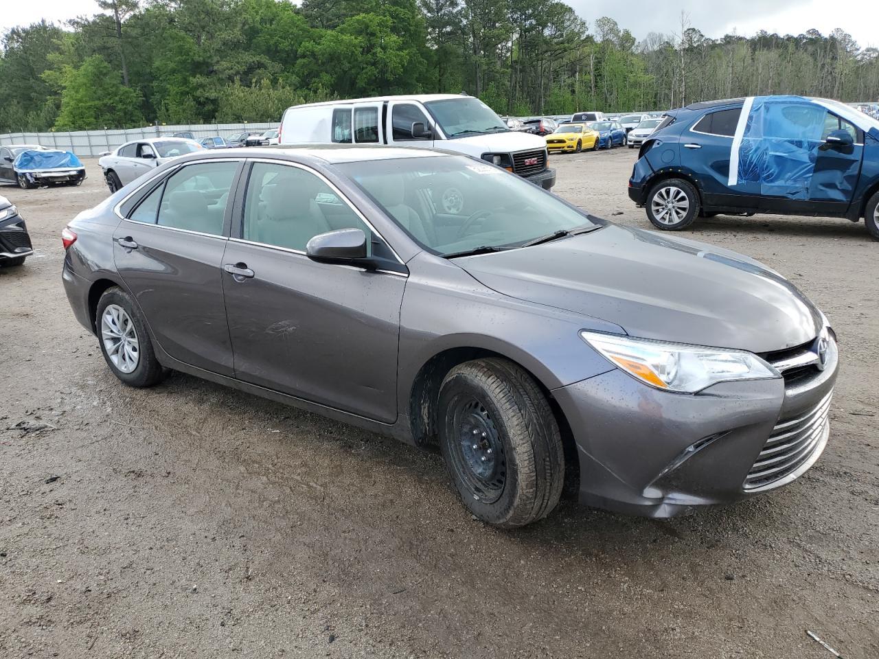 2017 TOYOTA CAMRY