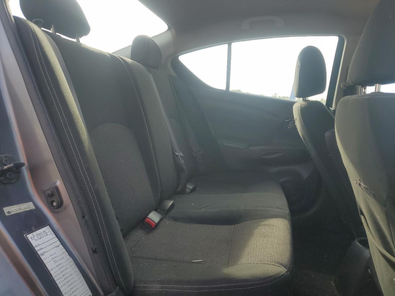2018 NISSAN VERSA