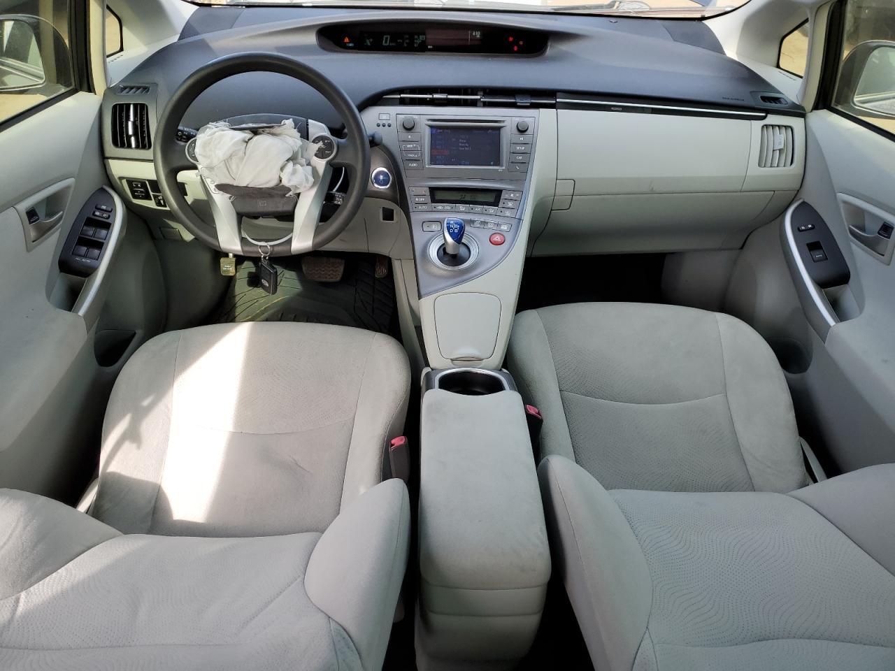2013 TOYOTA PRIUS