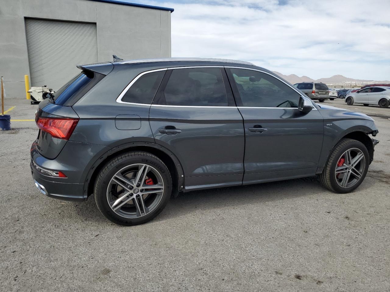 2018 AUDI SQ5