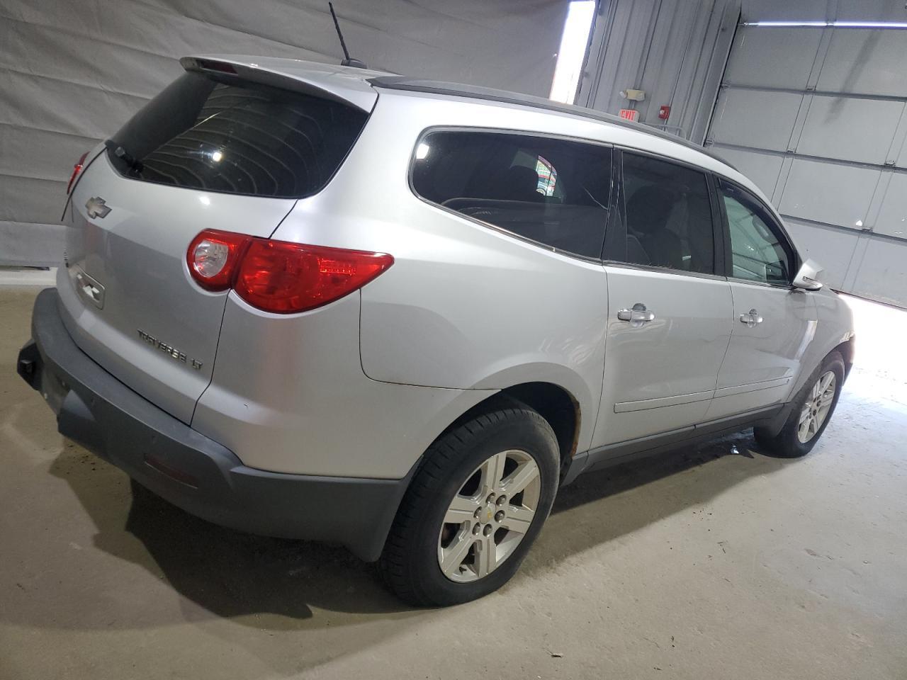 2010 CHEVROLET TRAVERSE