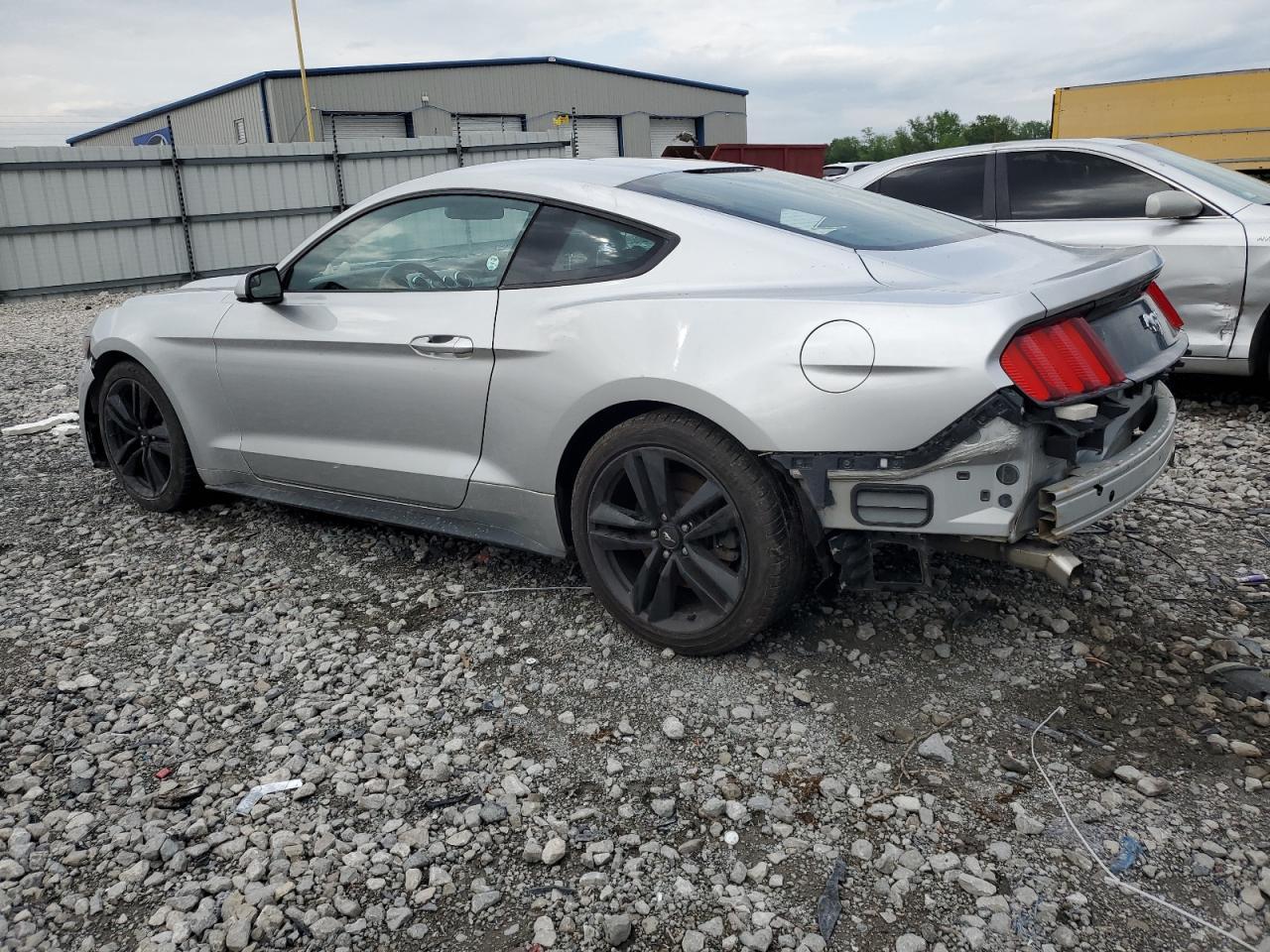 2017 FORD MUSTANG