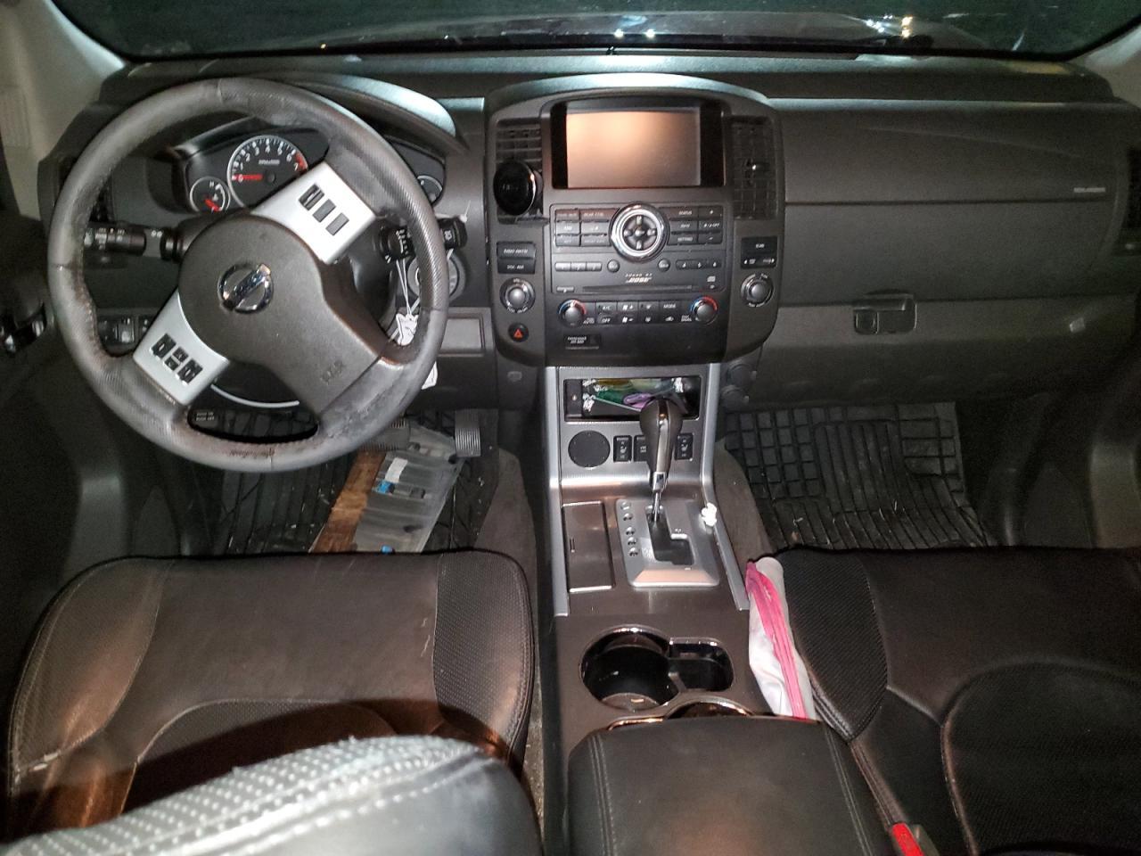 2011 NISSAN PATHFINDER