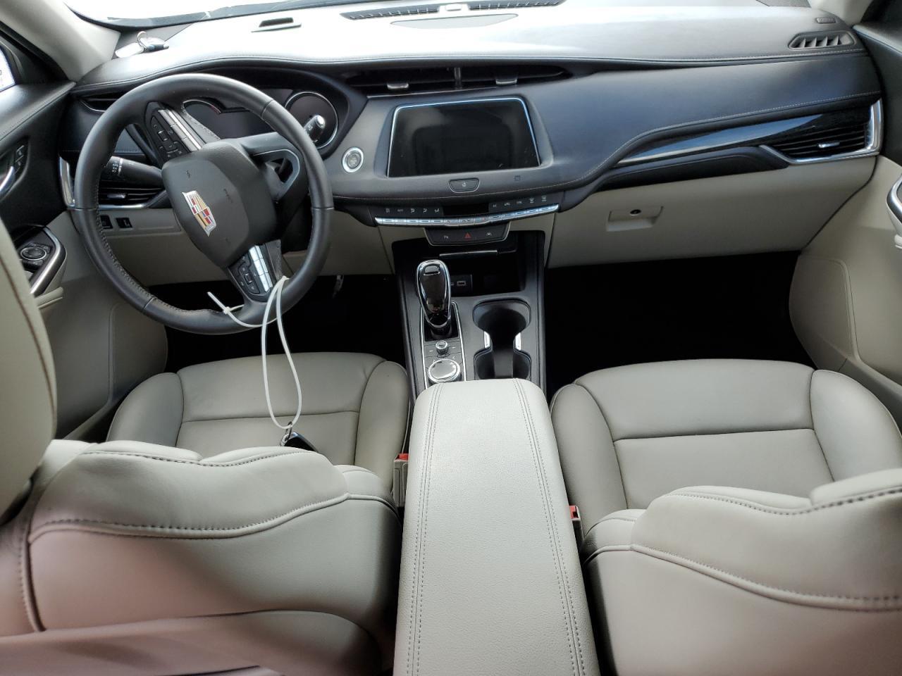 2020 CADILLAC XT4