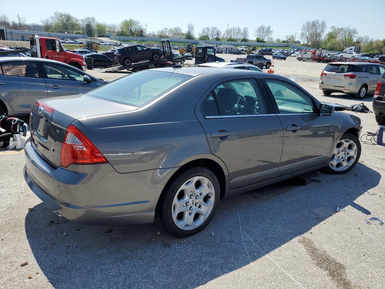 2011 FORD FUSION