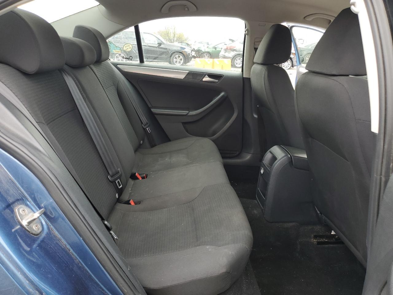 2015 VOLKSWAGEN JETTA