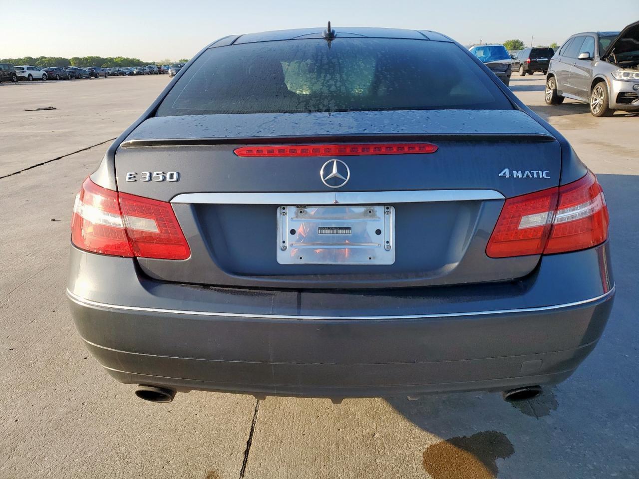 2013 MERCEDES-BENZ E-Class