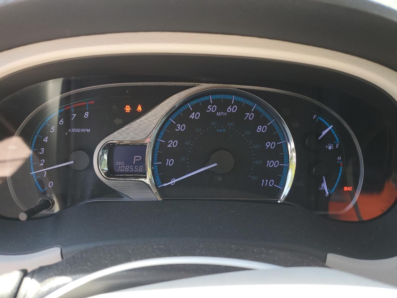 2014 TOYOTA SIENNA