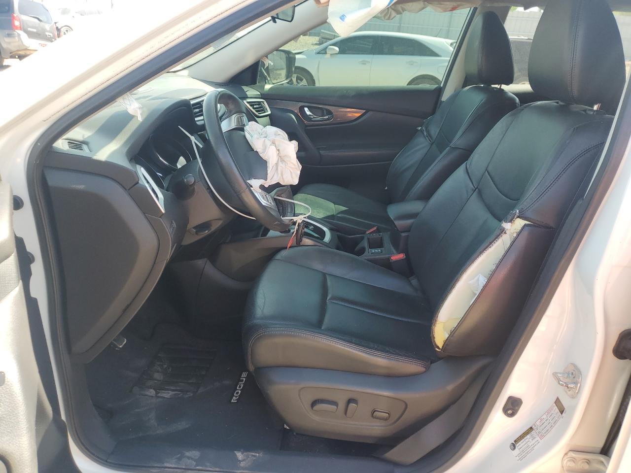 2015 NISSAN ROGUE