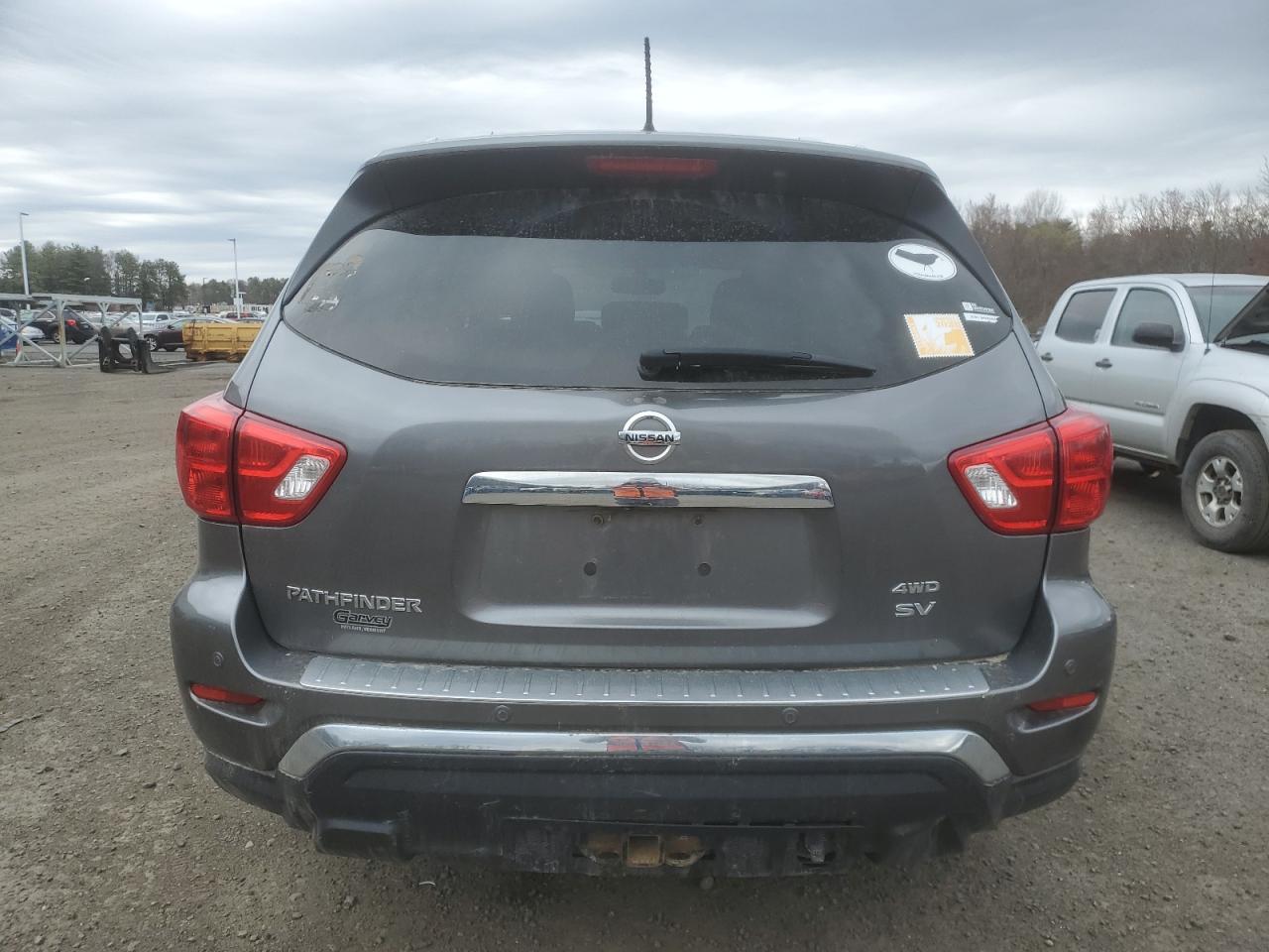 2017 NISSAN PATHFINDER