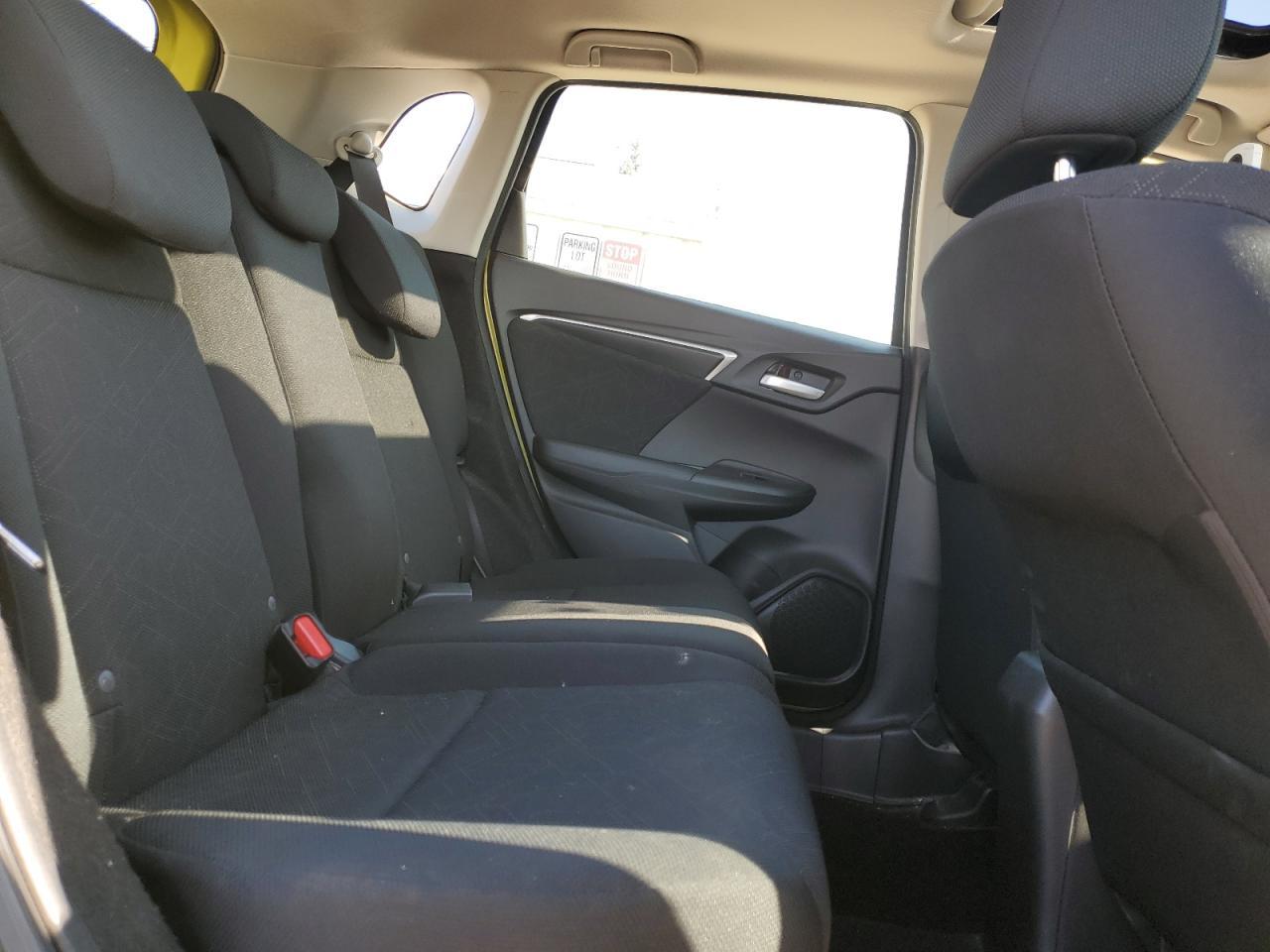 2016 HONDA FIT