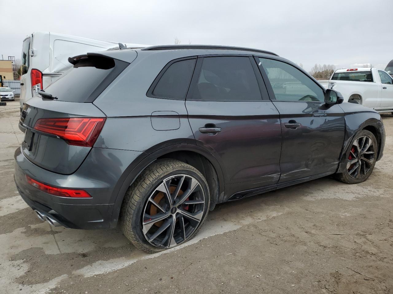 2022 AUDI SQ5