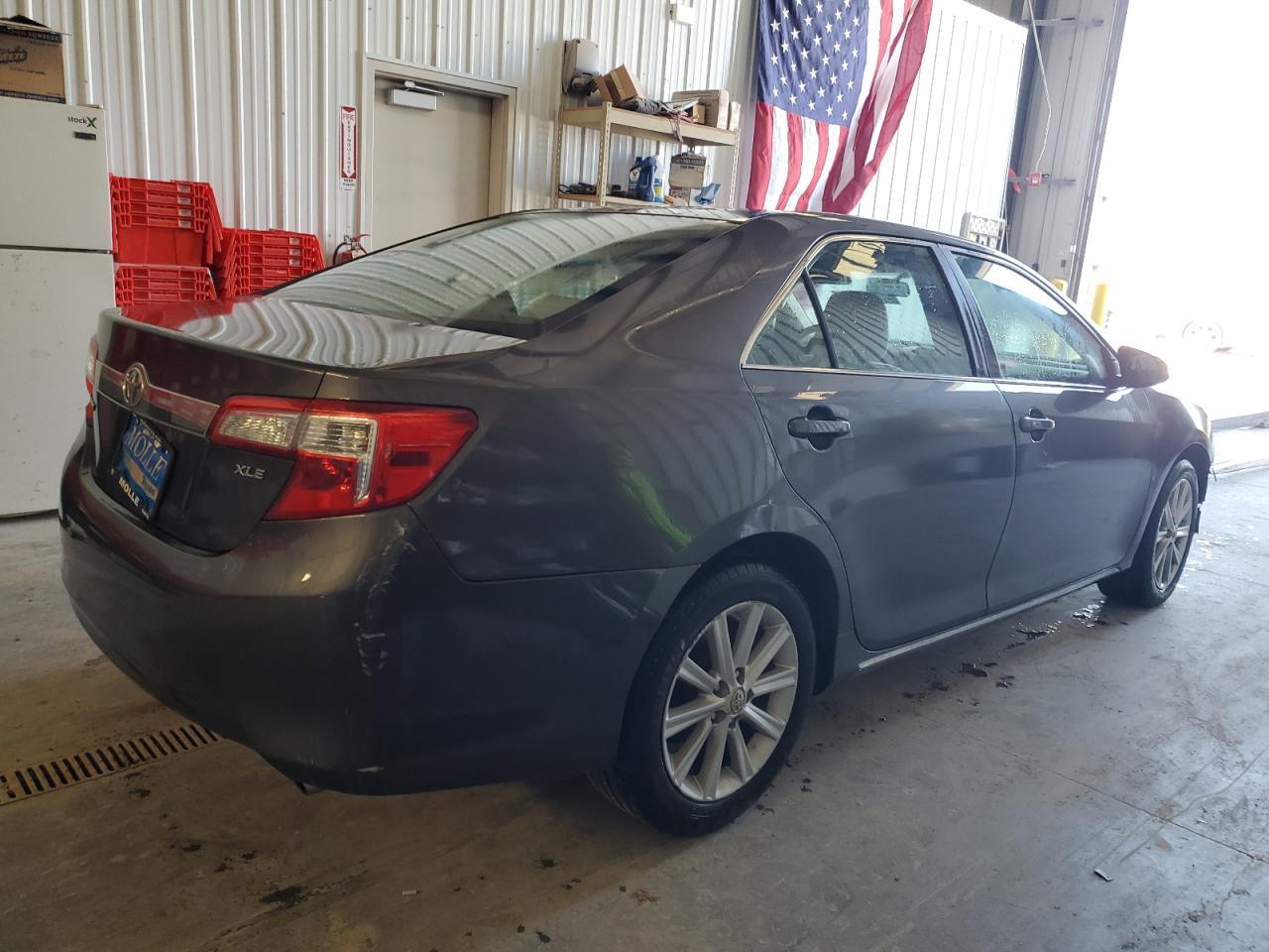2012 TOYOTA CAMRY