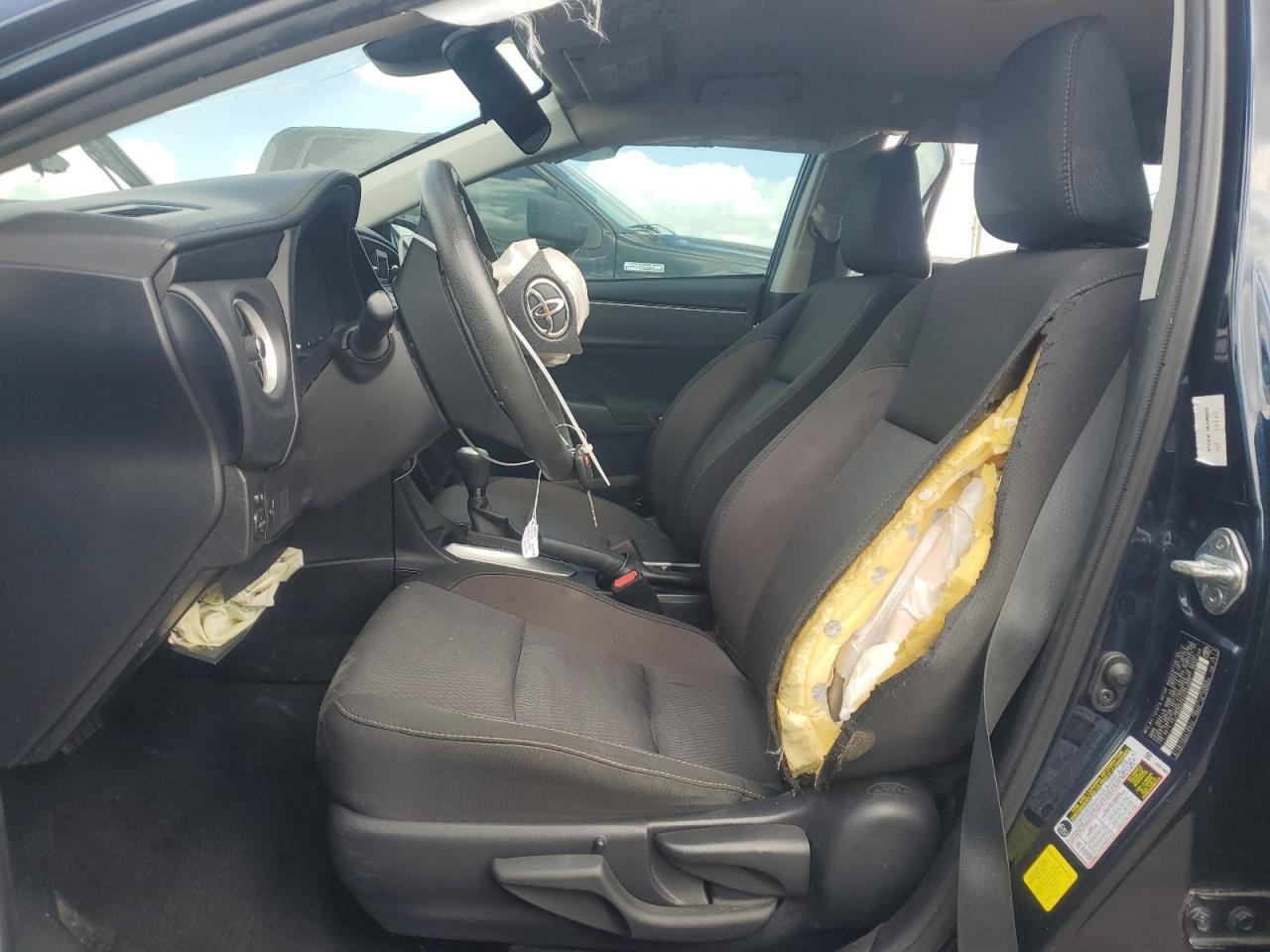 2017 TOYOTA COROLLA
