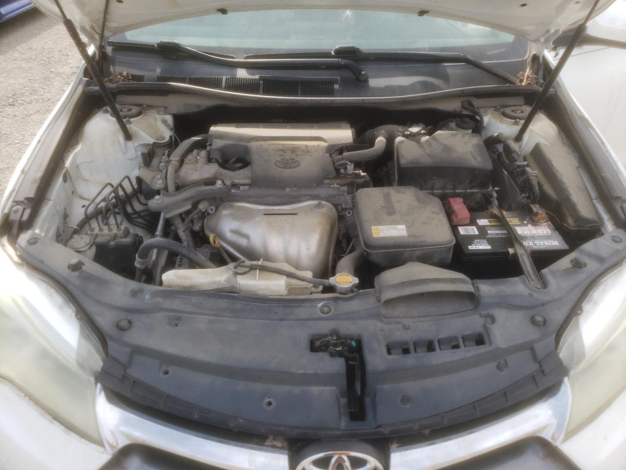 2016 TOYOTA CAMRY