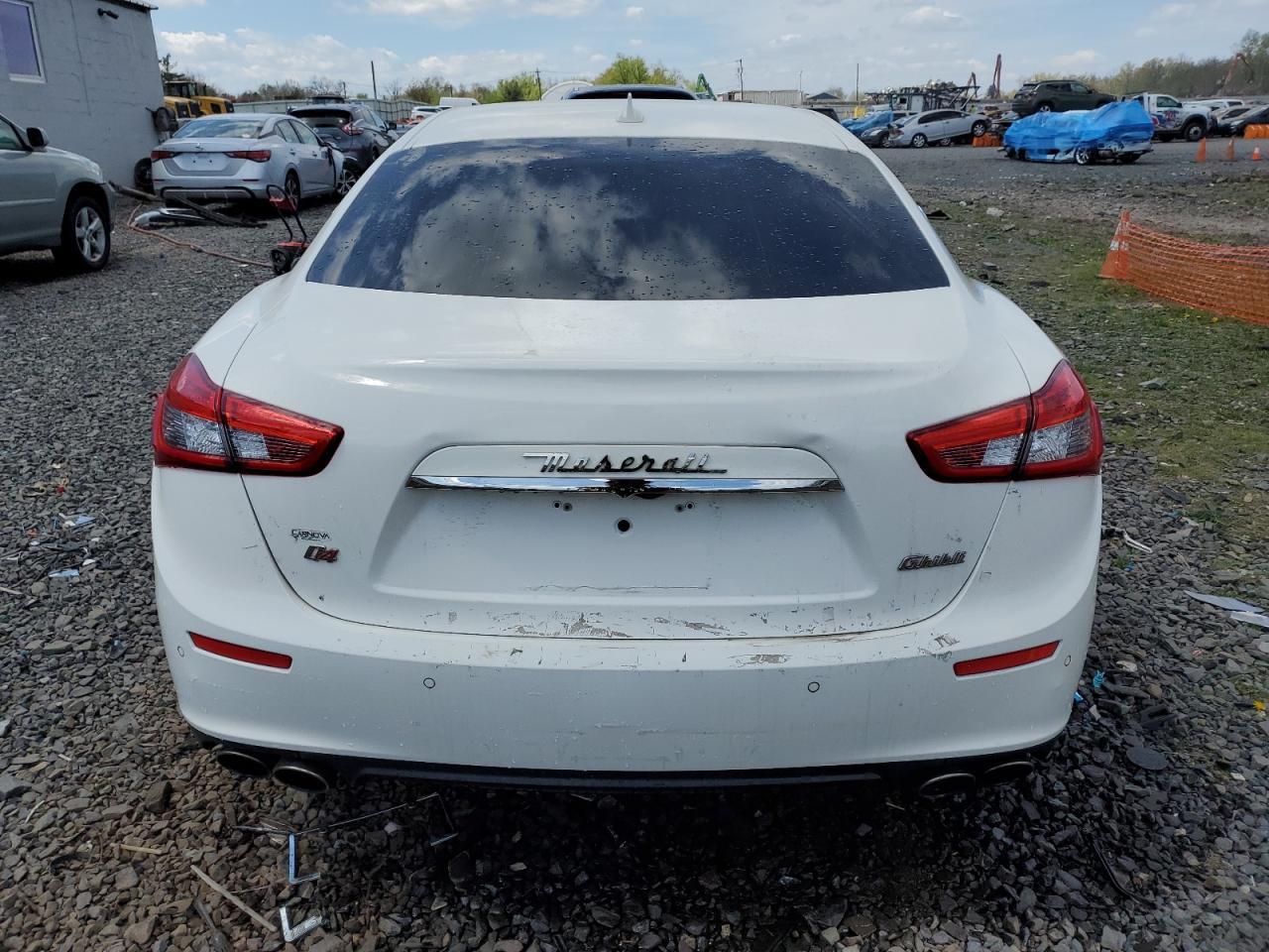 2015 MASERATI Ghibli