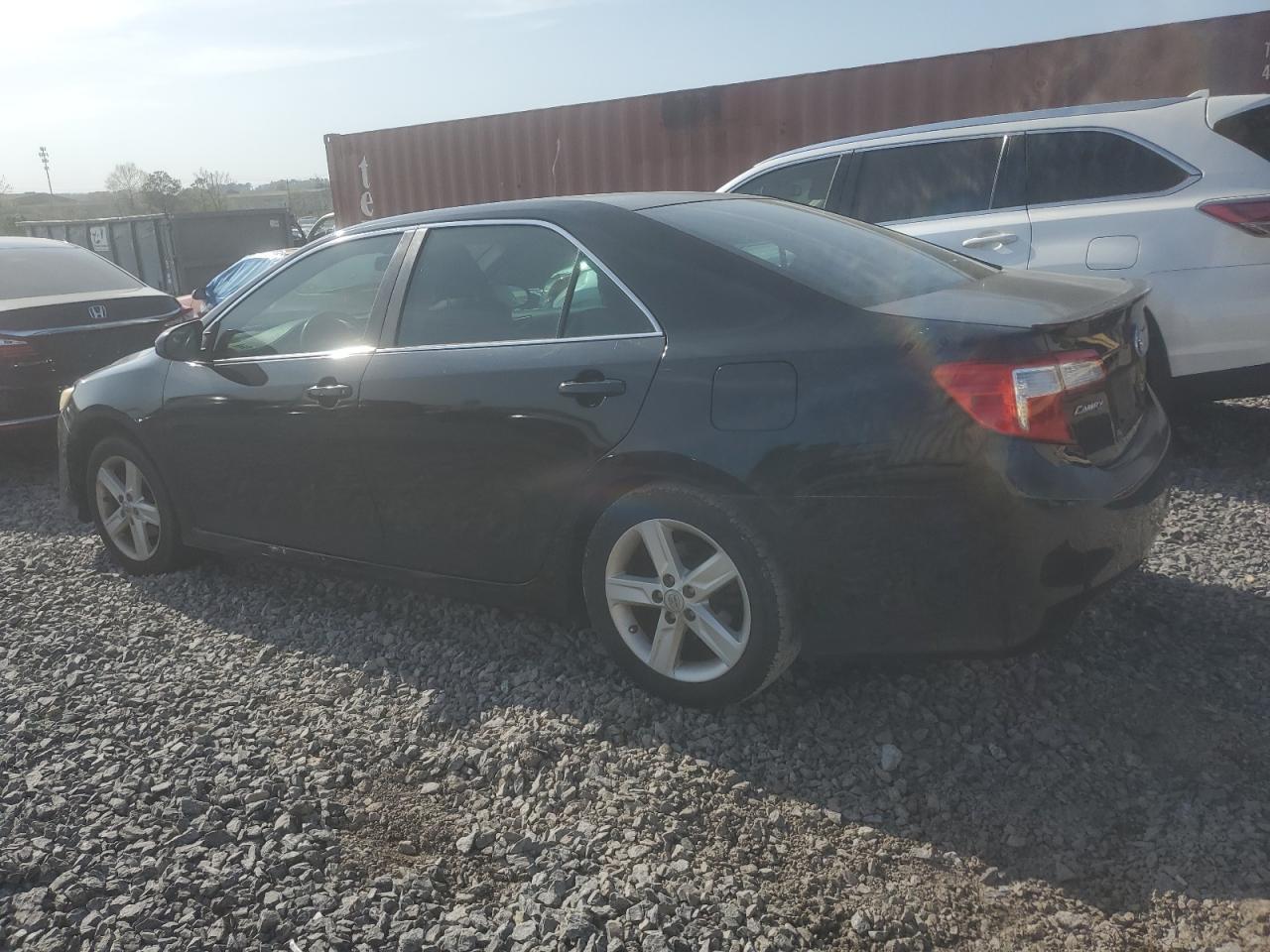 2013 TOYOTA CAMRY