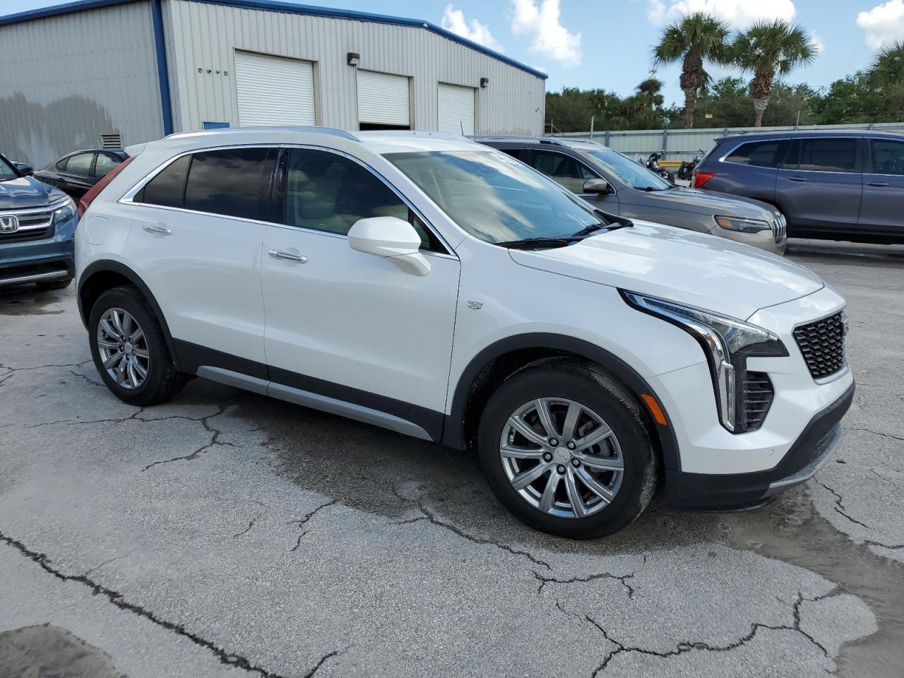 2020 CADILLAC XT4