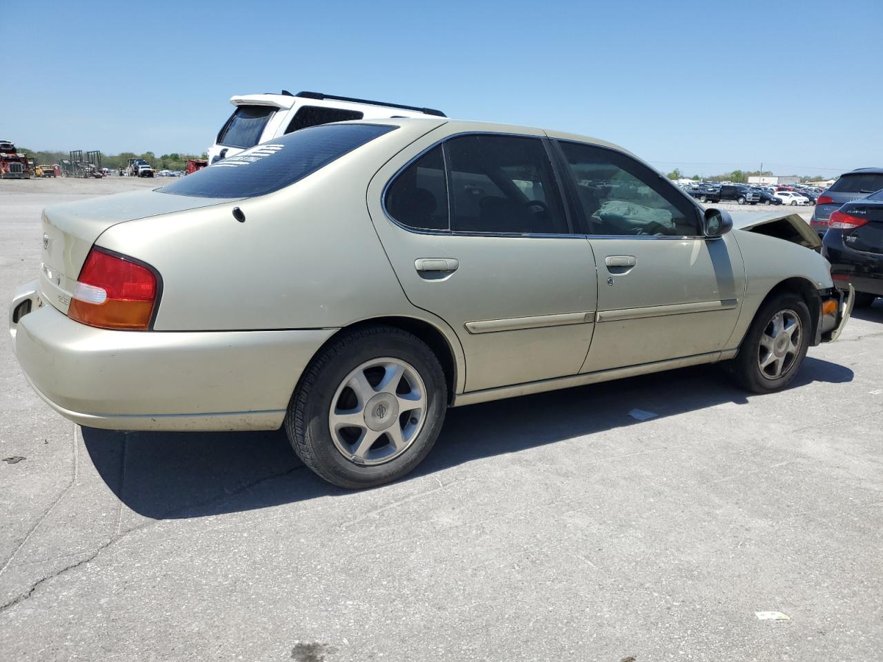 1999 NISSAN ALTIMA