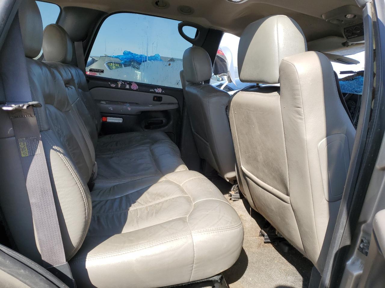 2002 CHEVROLET Tahoe