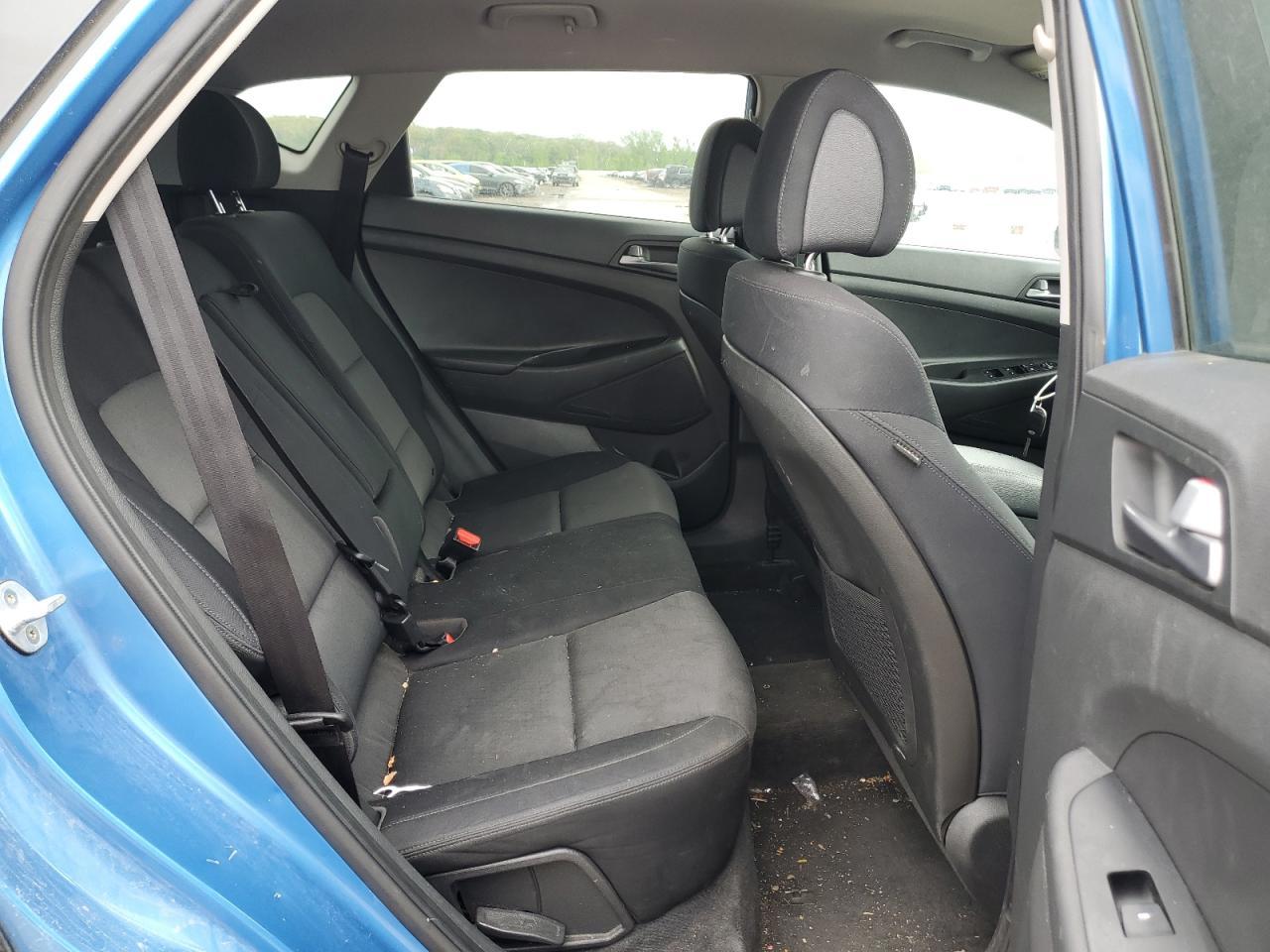 2016 HYUNDAI TUCSON