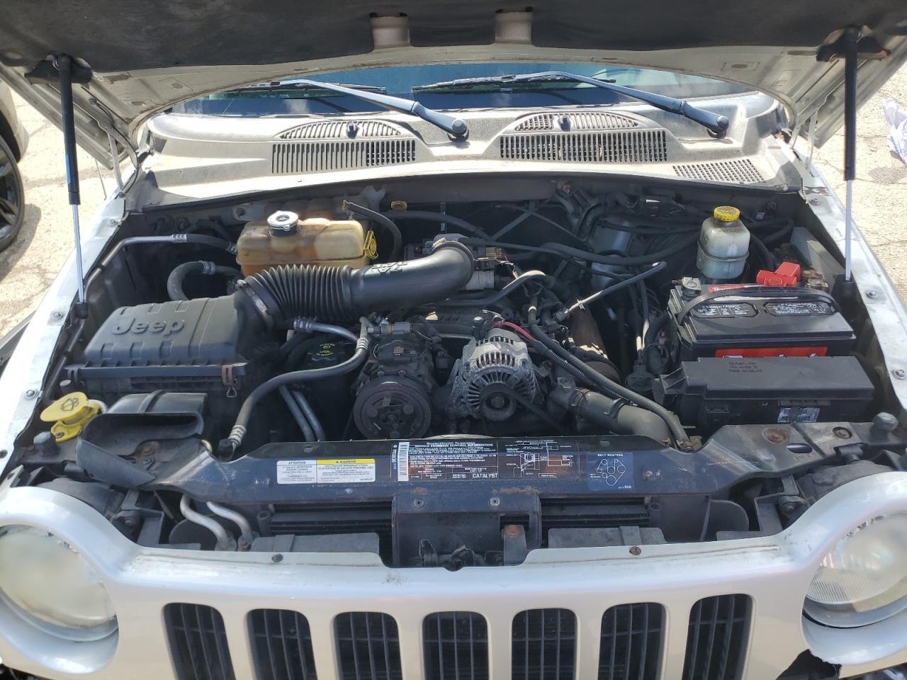 2004 JEEP Liberty