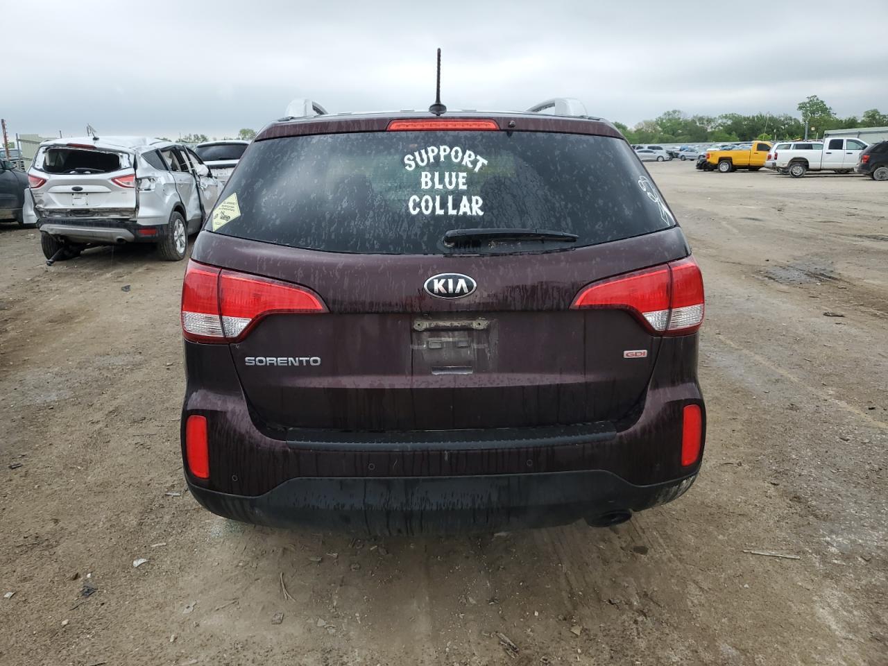 2015 KIA SORENTO
