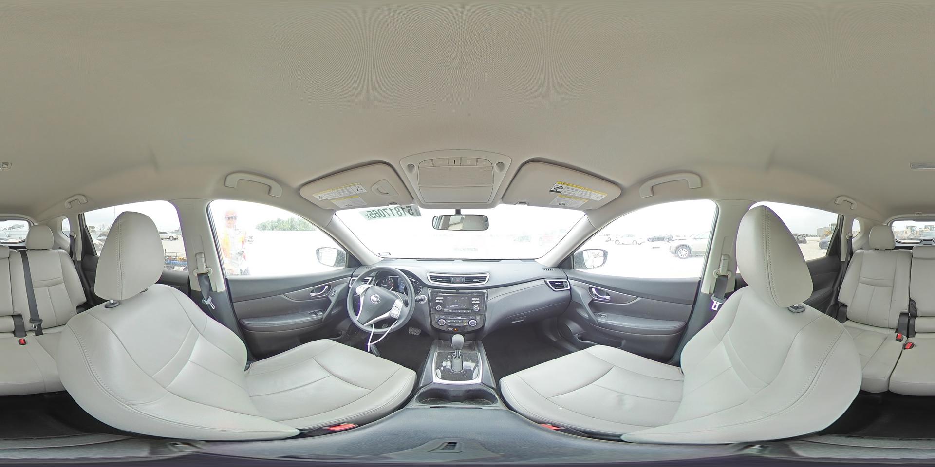2015 NISSAN ROGUE