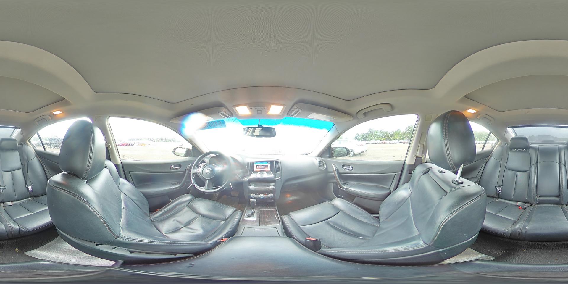 2014 NISSAN Maxima