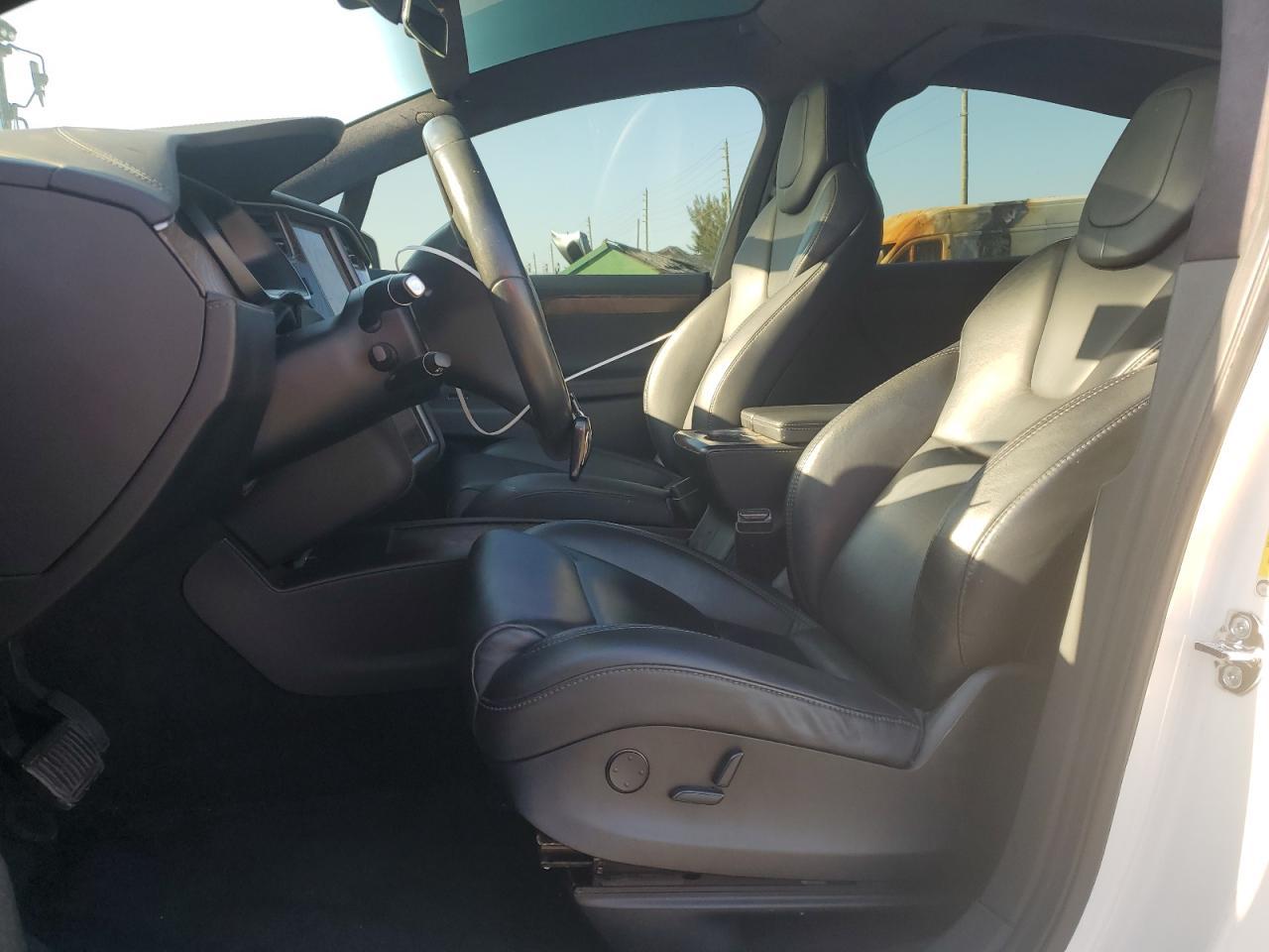 2018 TESLA MODEL X