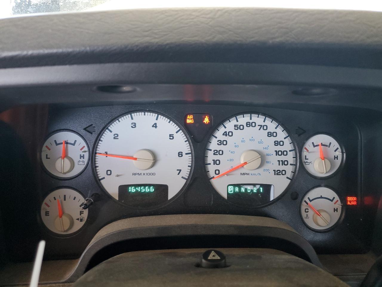 2004 DODGE RAM 1500
