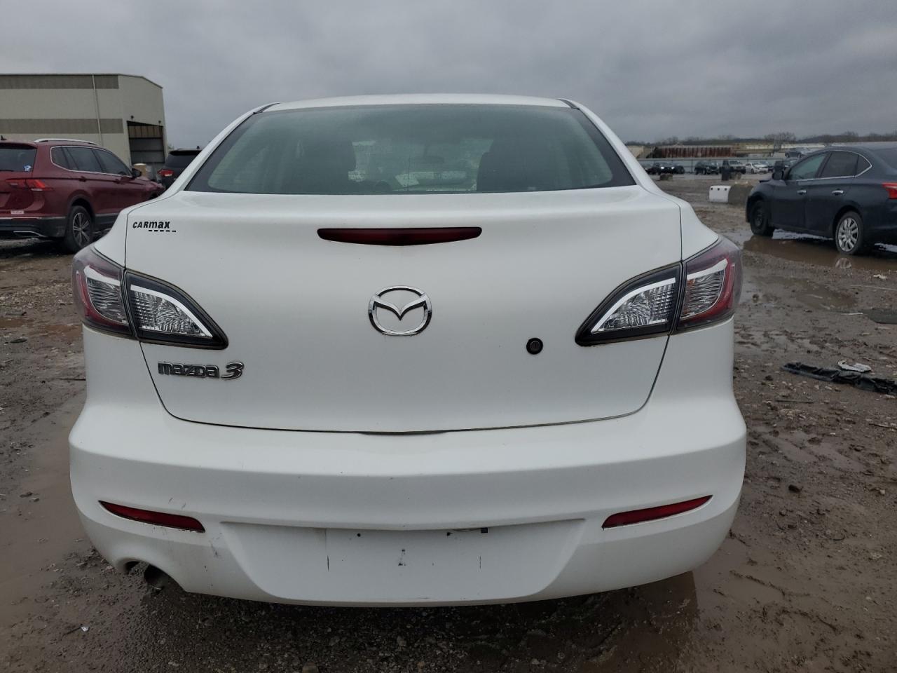 2013 MAZDA 3