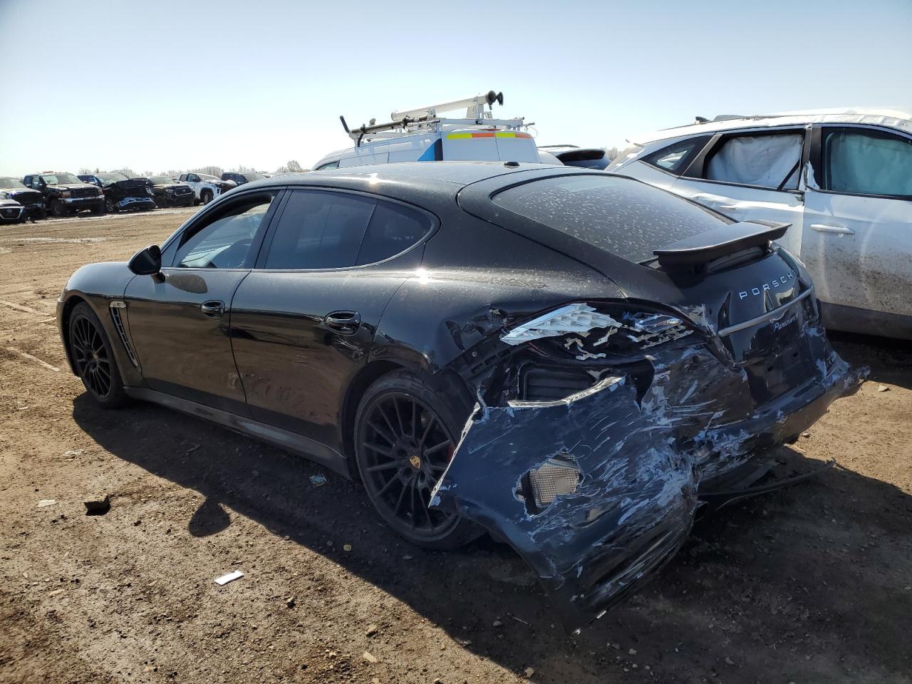 2013 PORSCHE Panamera