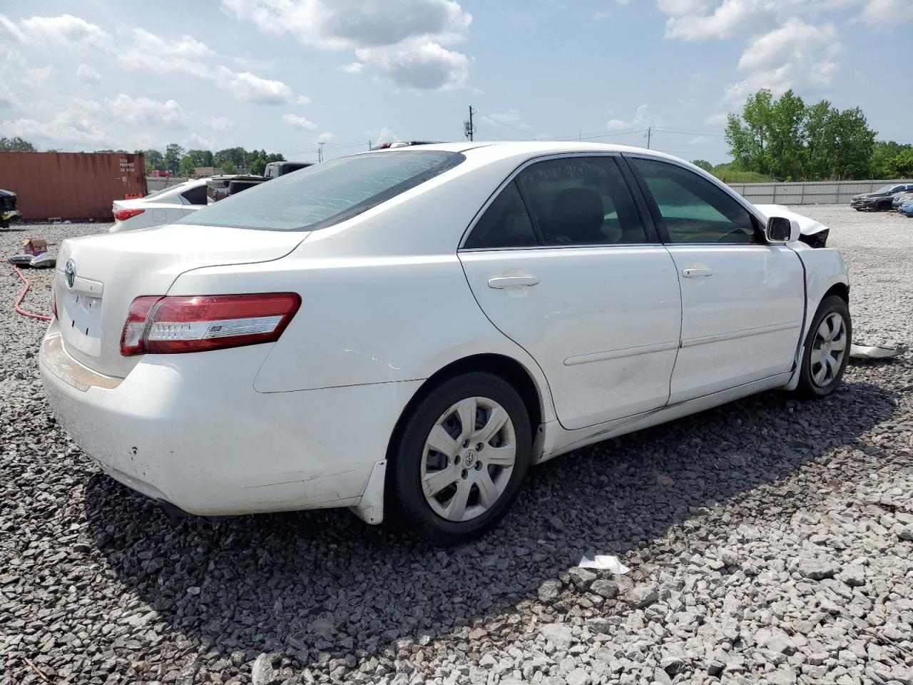 2010 TOYOTA CAMRY
