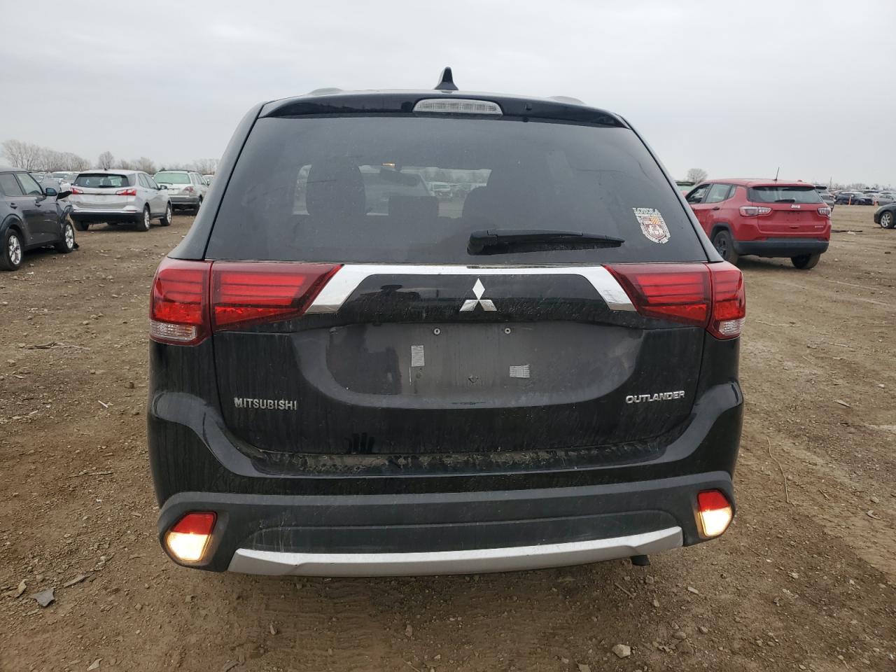 2018 MITSUBISHI outlander