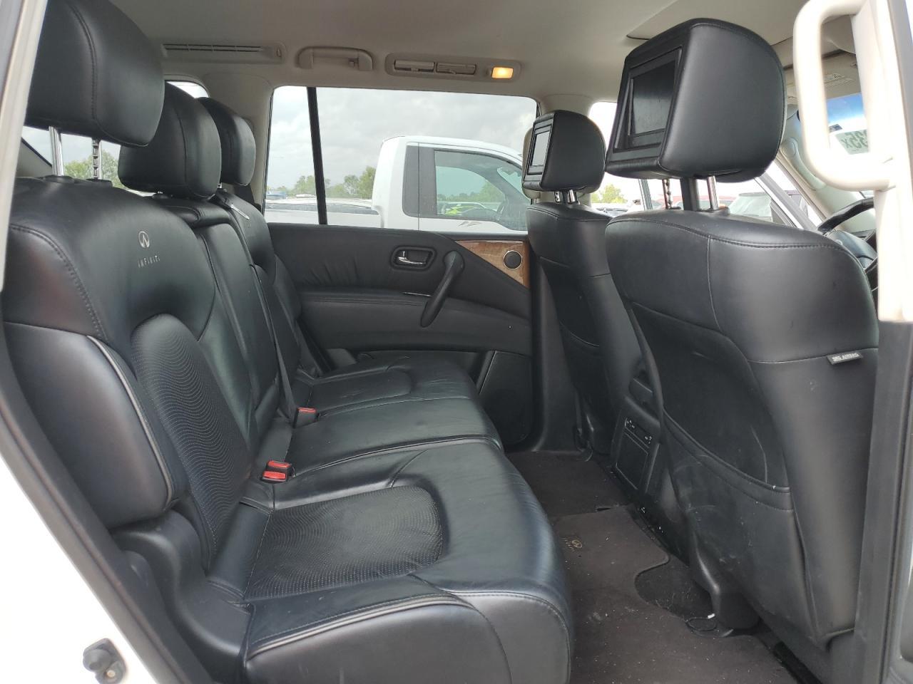 2011 INFINITI QX56