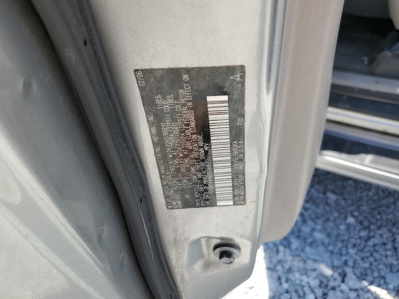 2006 TOYOTA Sequoia