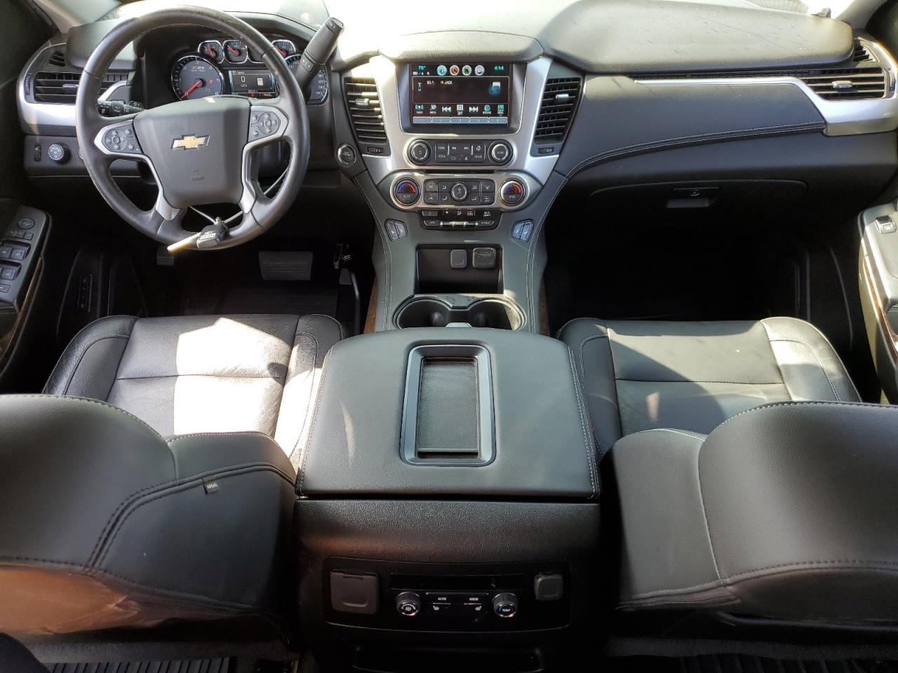 2018 CHEVROLET Suburban