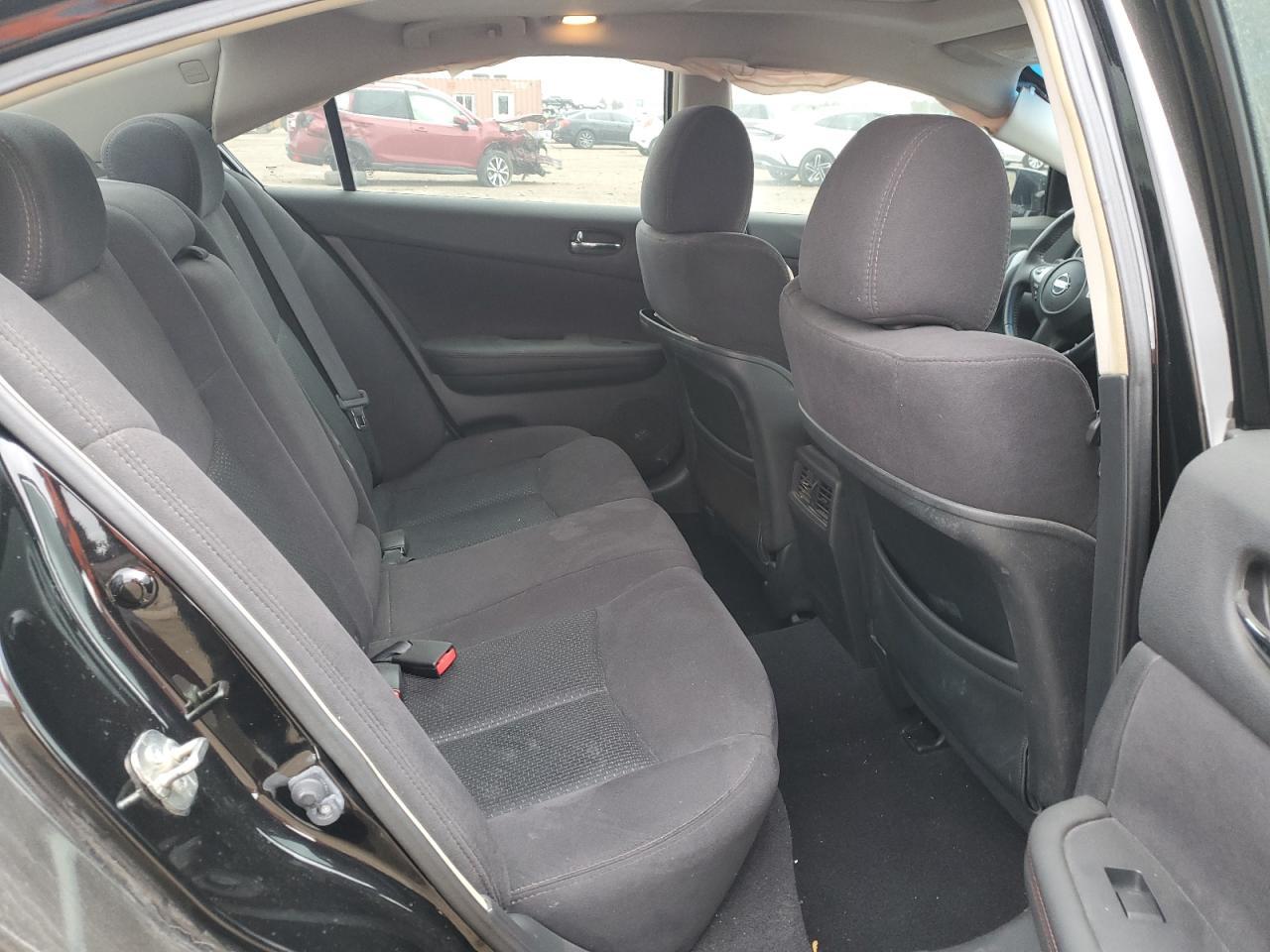 2014 NISSAN Maxima