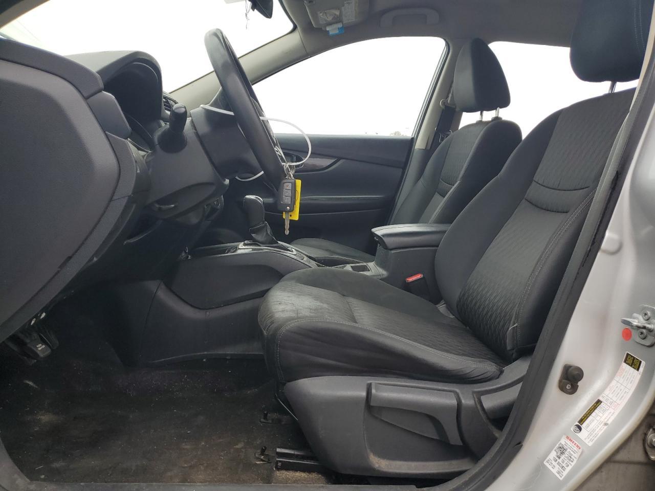 2017 NISSAN ROGUE