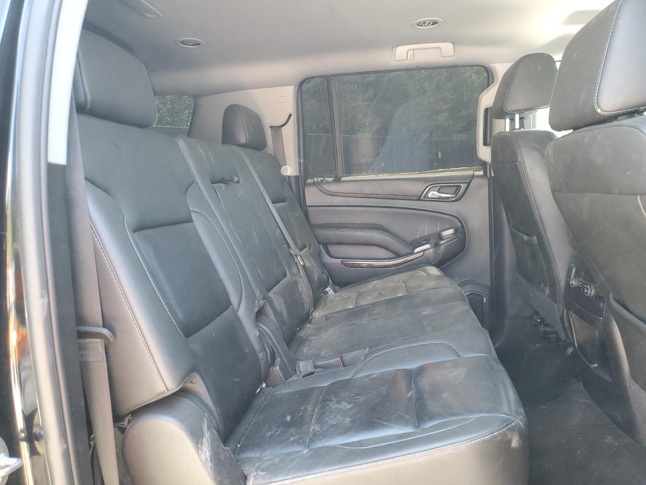 2018 CHEVROLET Suburban