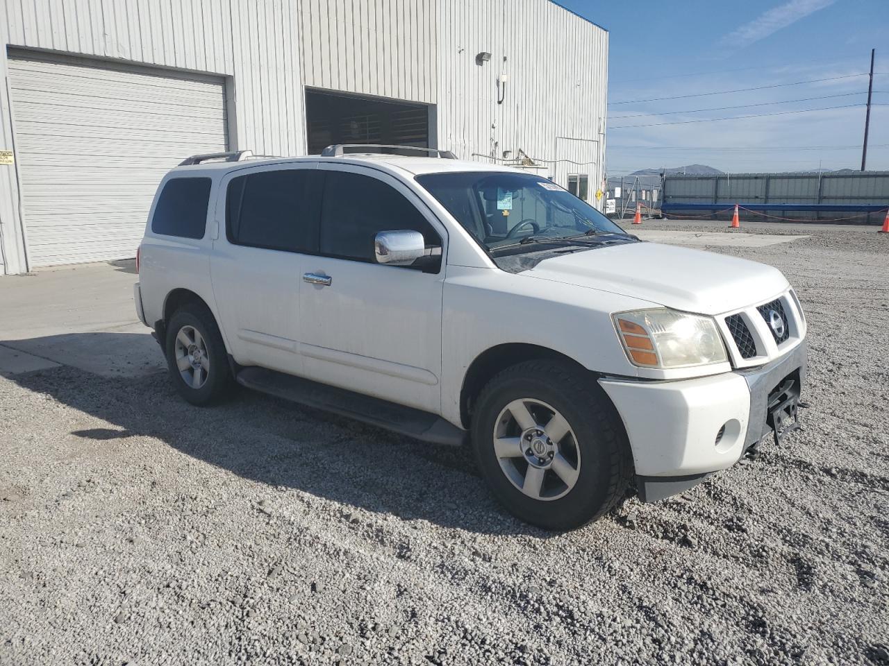 2004 NISSAN Armada
