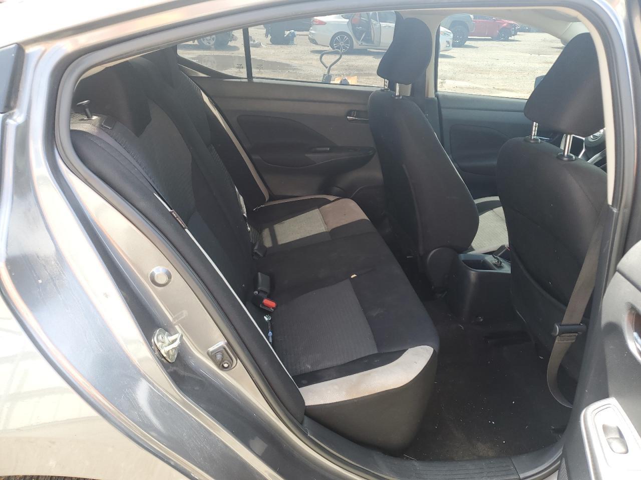 2021 NISSAN VERSA