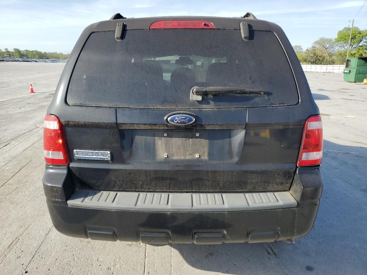2009 FORD ESCAPE