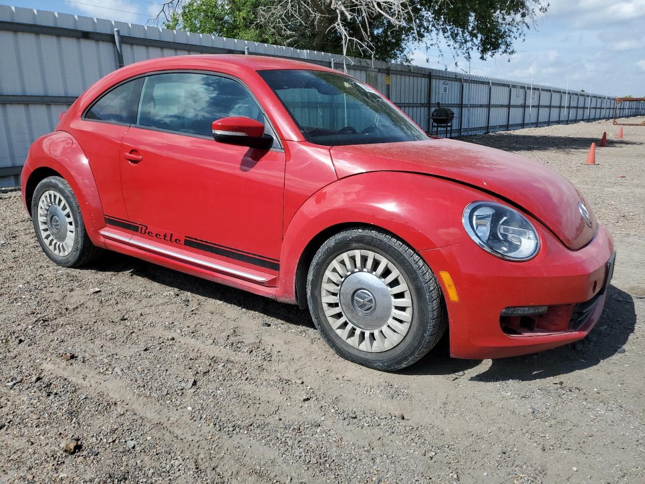 2013 VOLKSWAGEN Beetle
