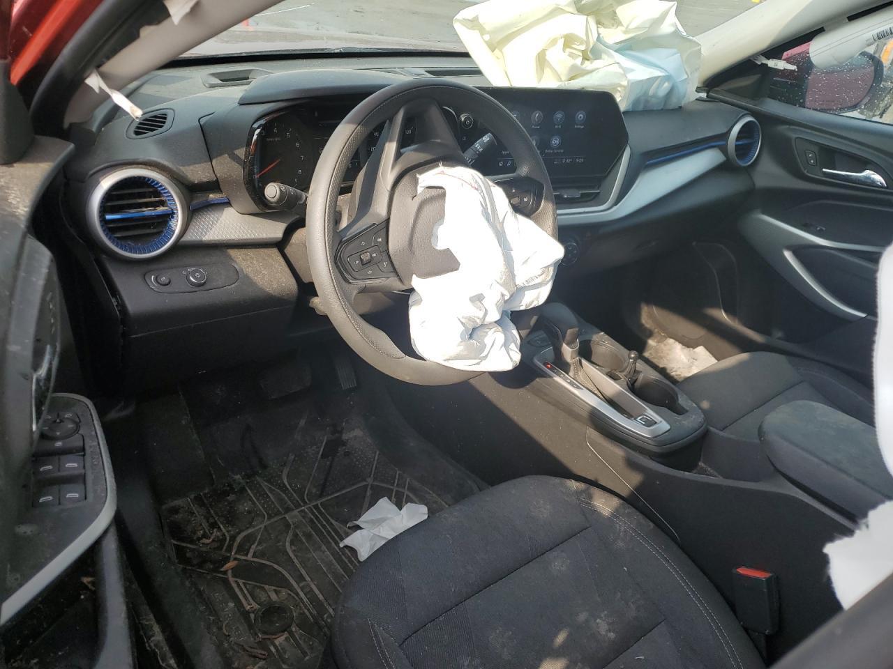 2025 CHEVROLET TRAX