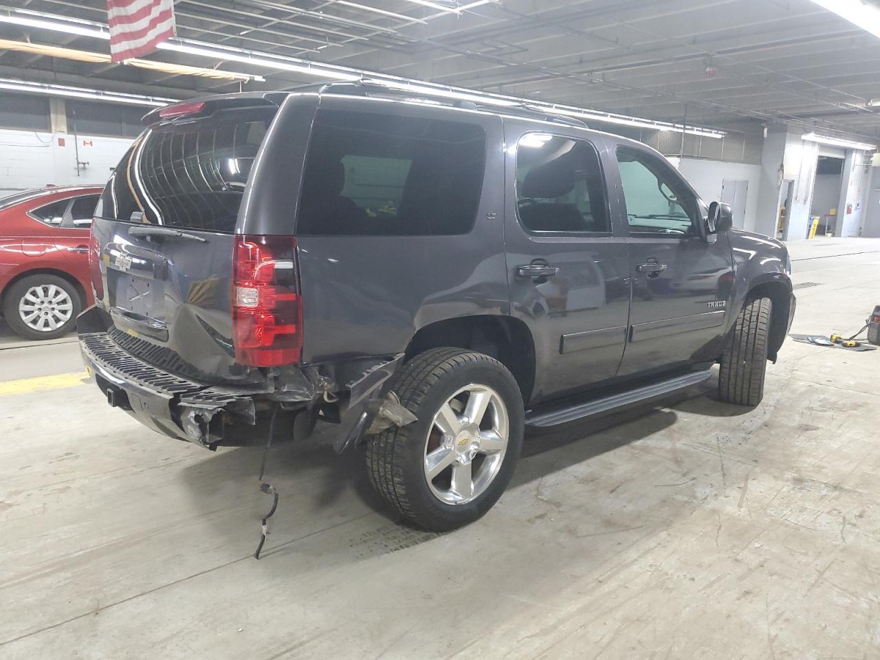 2011 CHEVROLET Tahoe