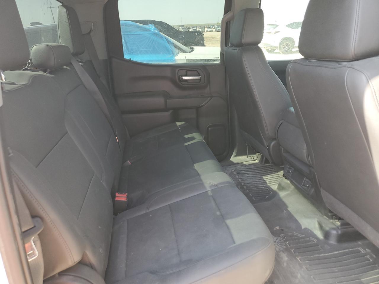 2023 CHEVROLET Silverado