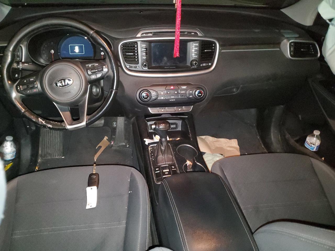 2017 KIA SORENTO