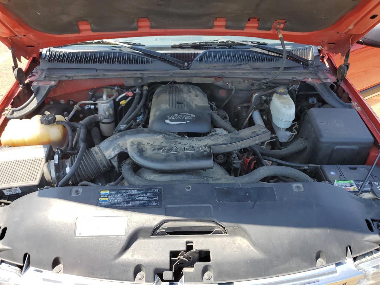 2004 CHEVROLET Suburban